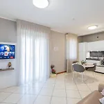 Residenza Mediterranea מלון דירות רימיני