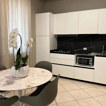 Residenza Mediterranea Aparthotel 3*