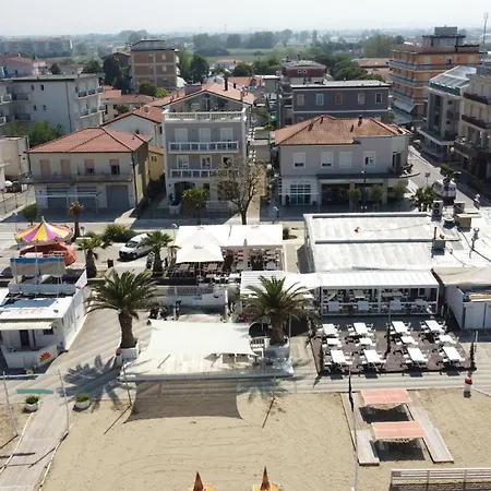 Residenza Mediterranea Lägenhetshotell Rimini