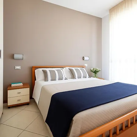شقة فندقية Residenza Mediterranea ريميني